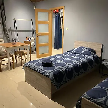 Apartman Proche De L'aeroport/gare/centre Charleroi